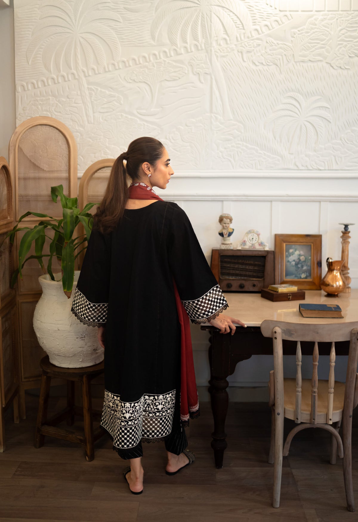 Azall Riha — The Chikankari Edit, image 4